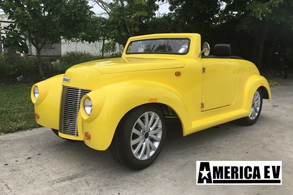 Yellow America EV 39 Roadster 4 Passenger Golf Cart affordable golf cart rental, golf cart rent laguna woods golf cart rental
